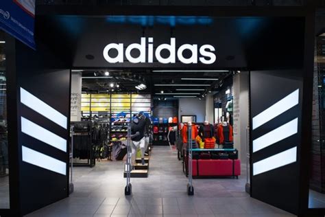 negozio adidas livigno|adidas rivenditori italy.